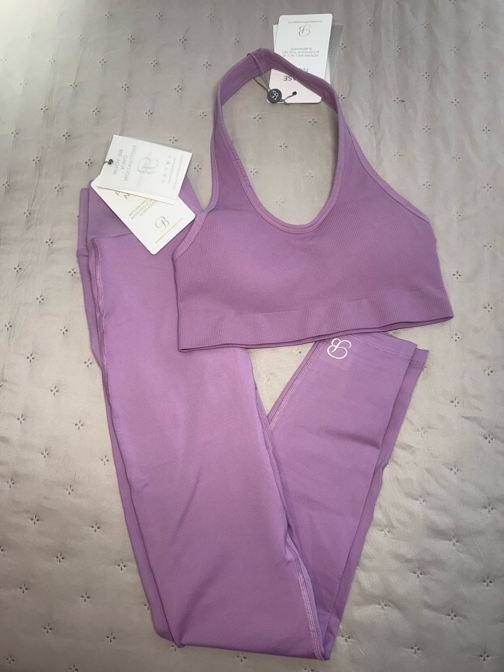 Bombshell Sportswear Lavender Seamless Sports Bra & Leggings Set
